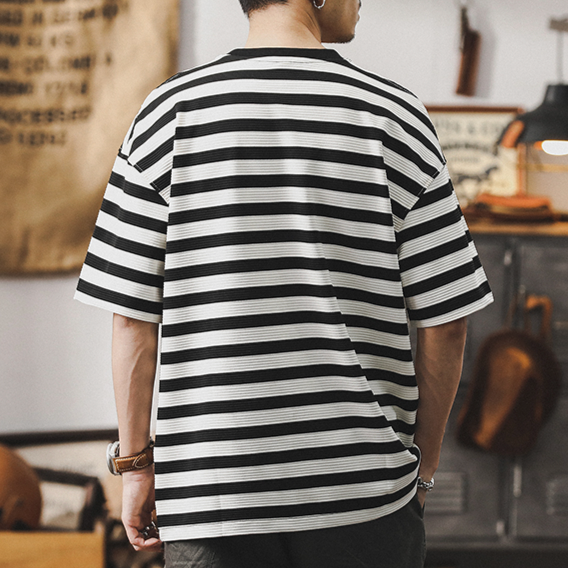 Short-sleeved T-shirt Striped Top A0961