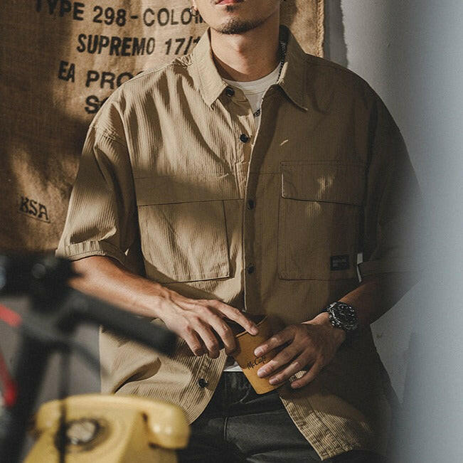 Tooling Short-sleeved Beige Shirt A0135