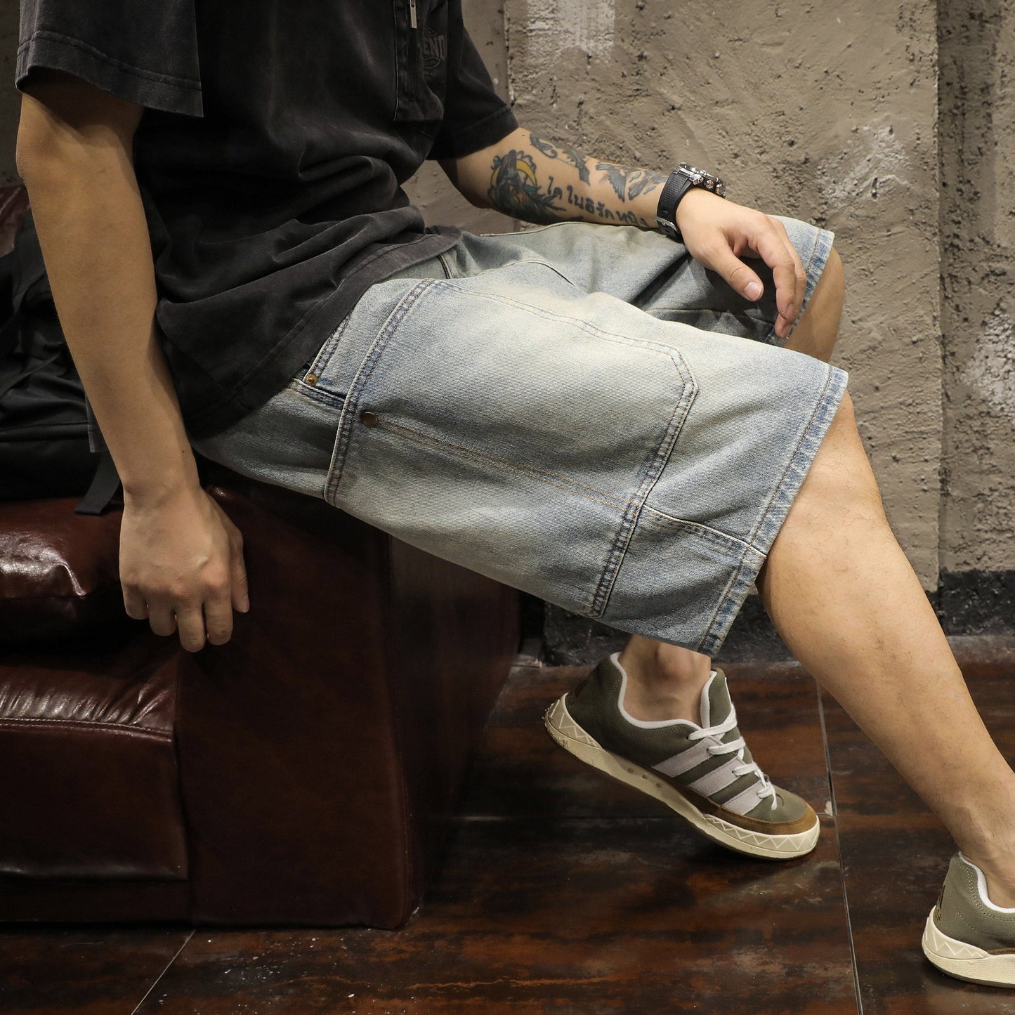 Thin Washed Denim Shorts A1011