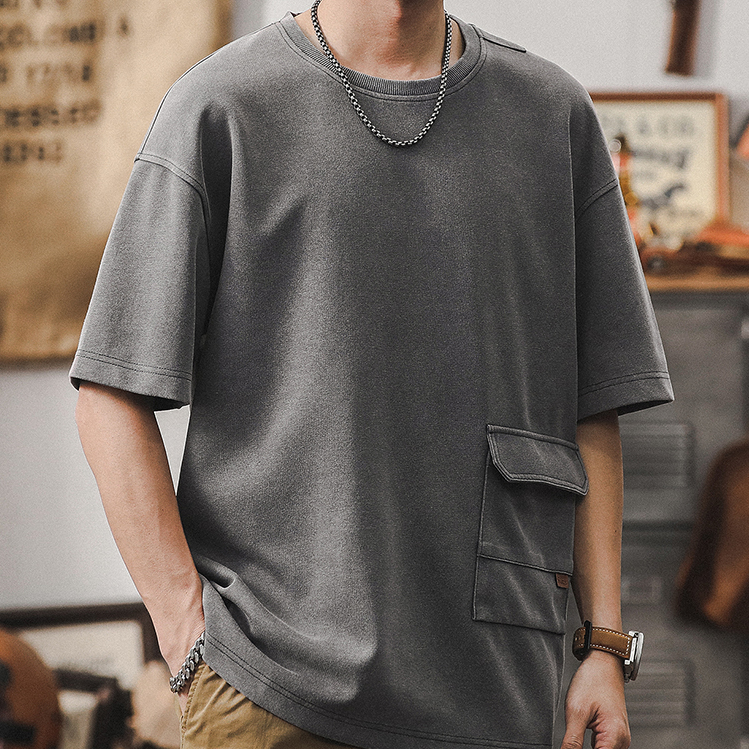 Front Pocket Retro T-shirt A0936
