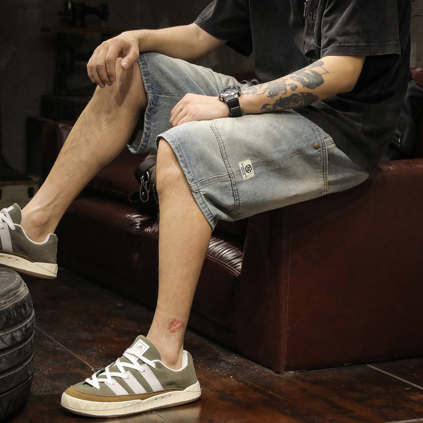 Thin Washed Denim Shorts A1011