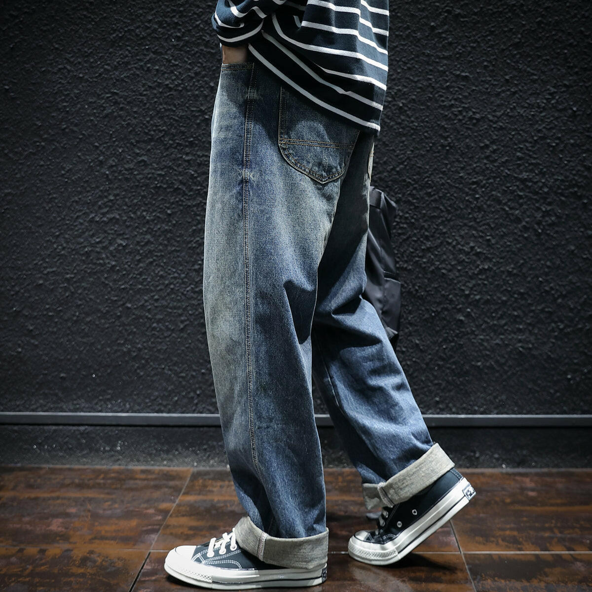 Straight Simple Loose Jeans P0047.